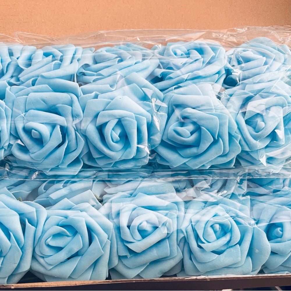 PRIVATE PARTY Blue Rose Cake Toppers